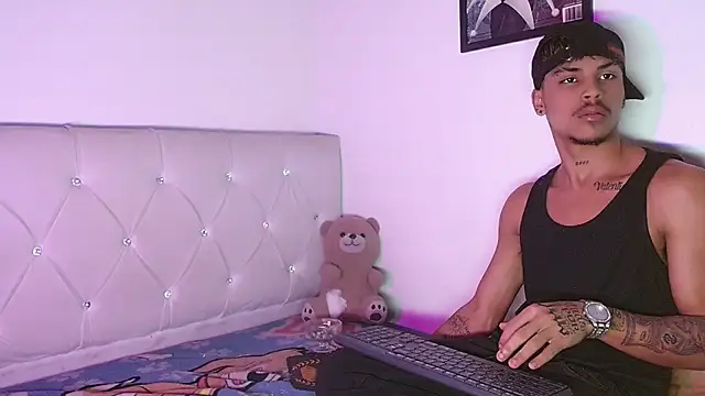 Angel_foxc13's Live XXX Chat