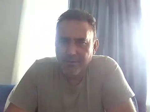 enginbasar – Naživo XXX chat