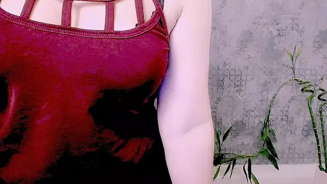 Djullia's Live XXX Chat