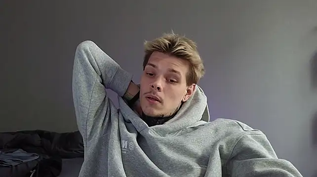Živý XXX chat DENIS_HERE