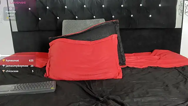 Sebas_cat's Live XXX Chat