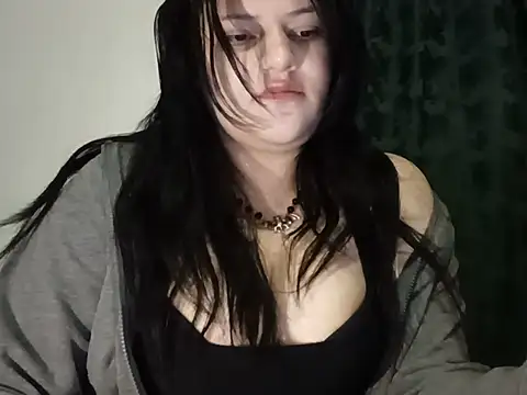 XXX chat uživo modela Dravenne