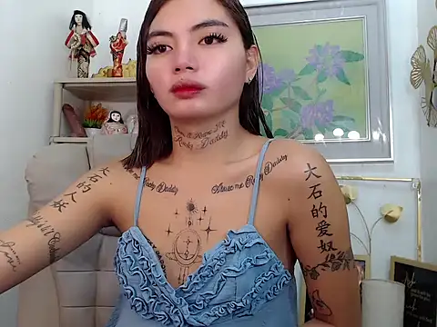 JasmineHillerのライブXXXチャット
