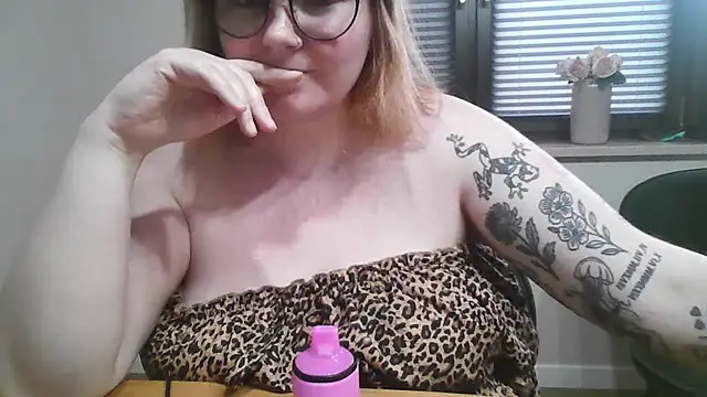 MelissaWetDream Live XXX Chat