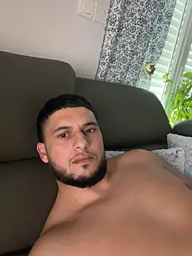 TastyBabyBoy – Kamerová šou