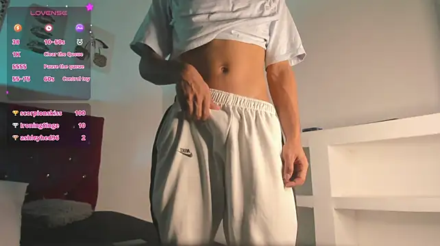 Онлайн чат XXX Liamsubtle01