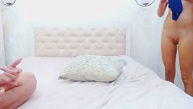 צ'אט XXX בשידור חי של BarbieDool