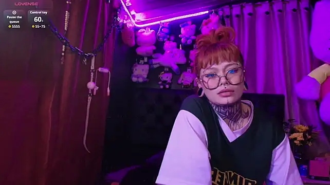 Chat +18 de MelodyPrive ao vivo