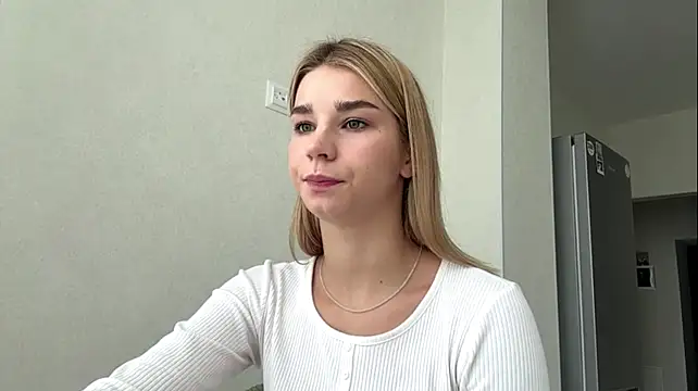 PickmeGirl Live XXX Chat