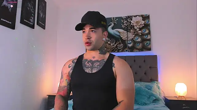 Mathew_Colee live XXX chat