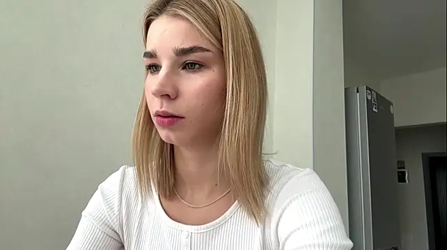 XXX chat uživo modela PickmeGirl