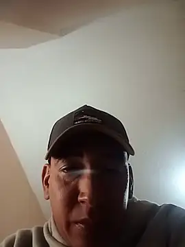 Živý XXX chat Cain180k
