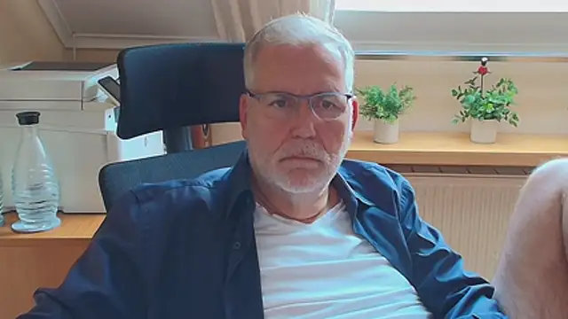 subbear1968's Live XXX Chat