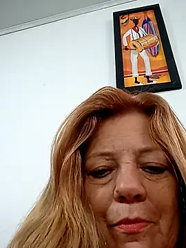 Chat +18 de Karlatatiana ao vivo