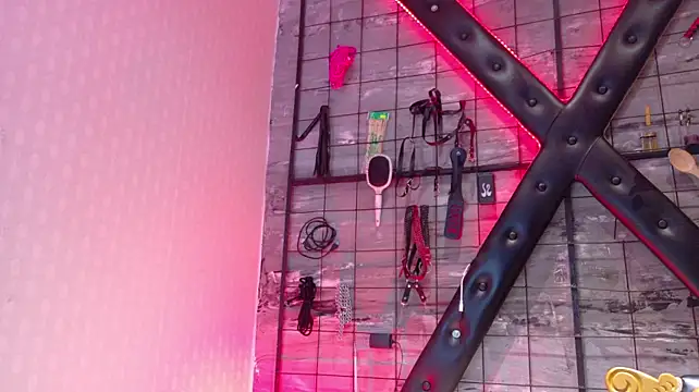 Chatroom XXX en direct de Nanda_bdsm