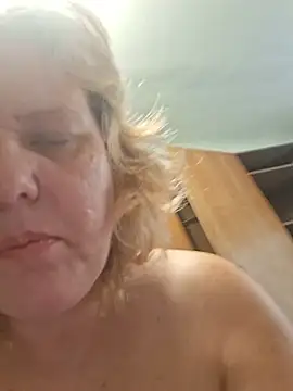 Chat XXX ao vivo de SonyaMarmeladx