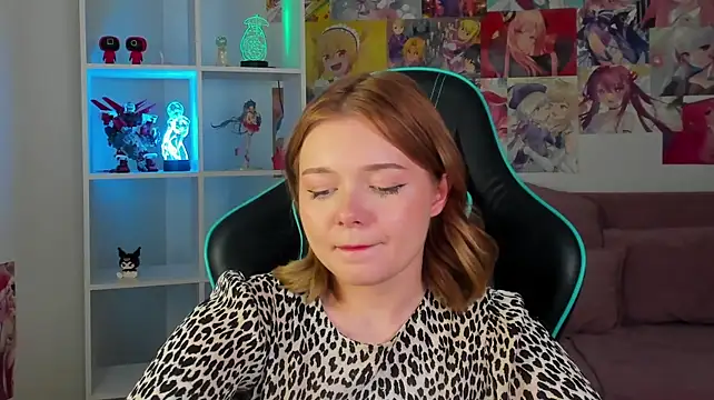 ElinaVale Chat XXX live