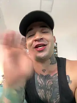 Chatroom XXX en direct de Mathew_Colee
