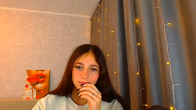 KissMeJulia's Live XXX Chat