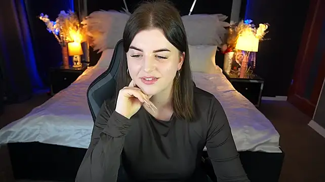 KristiFoxy Chat XXX in diretta