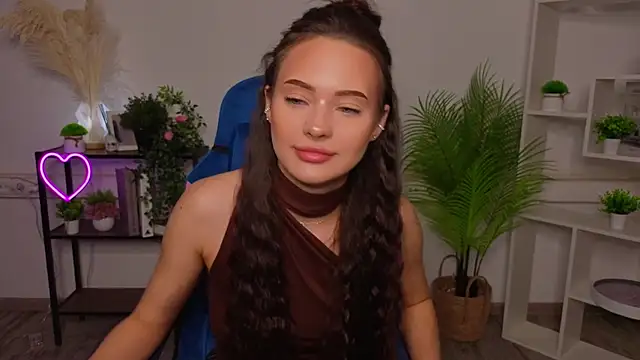VioletLawrence Chat XXX in diretta