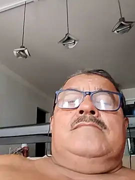 Chat +18 de Misterymem63 ao vivo