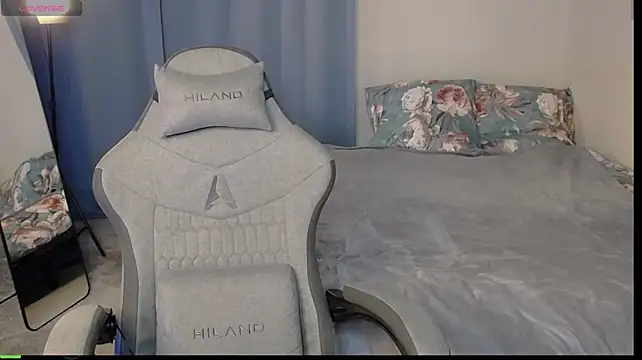 LaslyAngel's Live XXX Chat