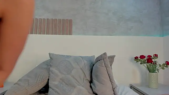 IsisJames_ XXX чат на живо