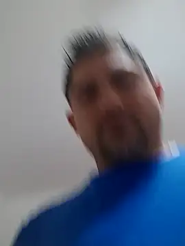 Bradd_32 Live XXX Chat