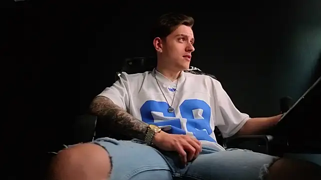 FelixStarkk live XXX chat