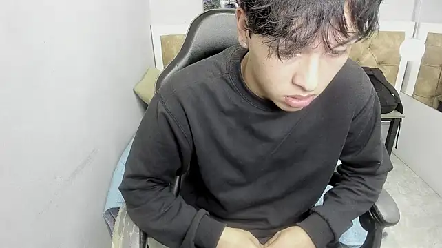 StiwenTwink XXX чат на живо