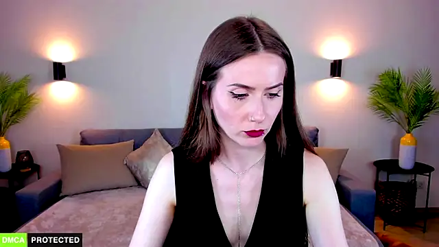 Chatroom XXX en direct de TheWoman__