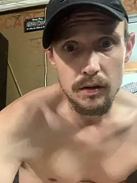 Midwestalpha XXX чат на живо