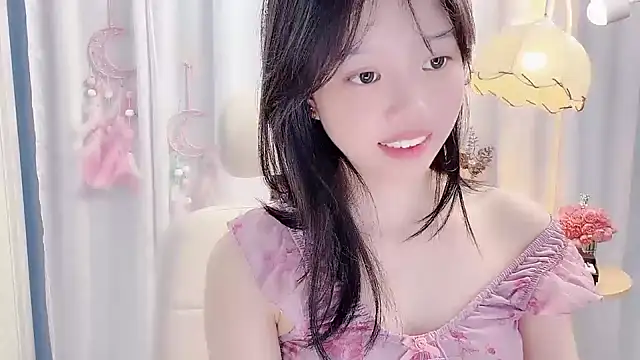 Yanys521 Live XXX-Chat