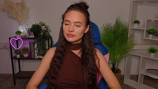 VioletLawrence Live XXX-Chat