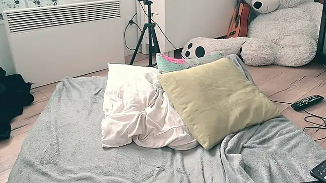 CeriseLapine Live XXX-Chat