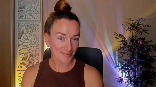 RebeccaMartinez Live XXX-Chat