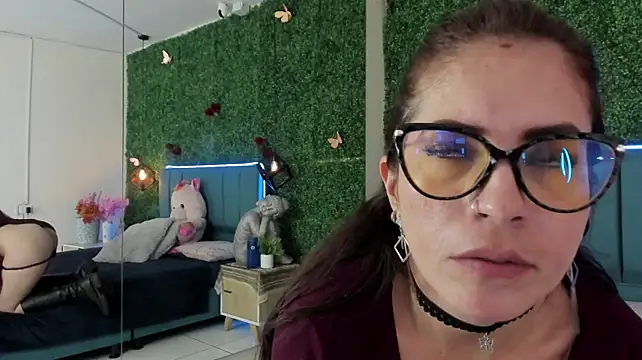 Linagh_ Live XXX-chat
