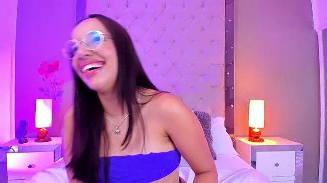 ValkyriaSteel Chat XXX in diretta