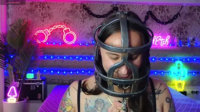 Cool_Freak_'s Live XXX Chat