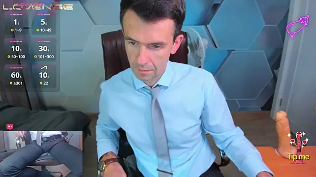 SteveTiger XXX чат на живо