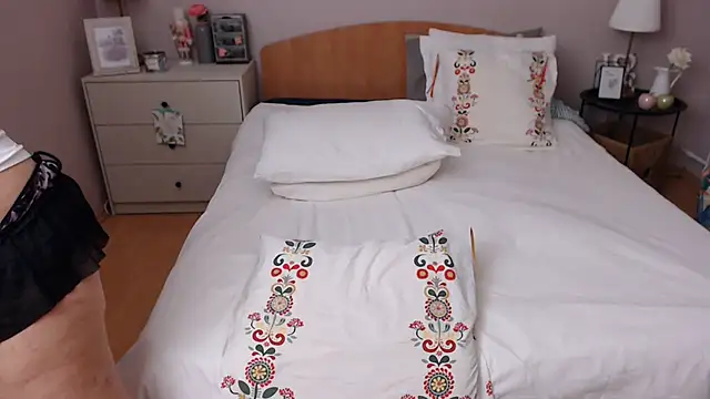 LeveMe2Nightt 现场XXX聊天