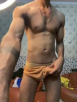 Chat +18 de Yk_physique ao vivo