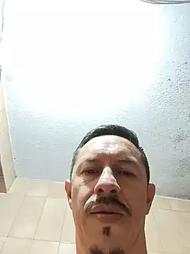 RokyVergao 现场XXX聊天