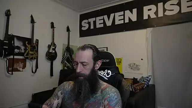 Živý XXX chat StevenRiseNYC