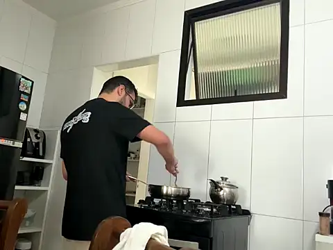 Chat XXX ao vivo de rickmenez