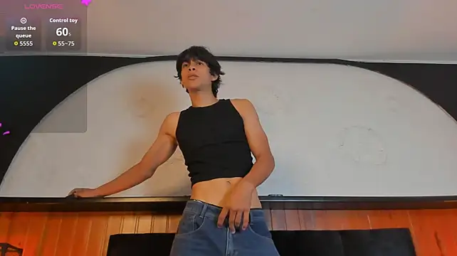 Chat XXX Live Cheys_Mast
