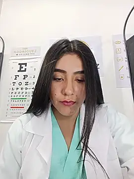 دردشة CAROLINE__07 الجنسية المباشرة