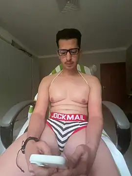 Gooboy_cock Adlı Modelin Canlı XXX Sohbeti