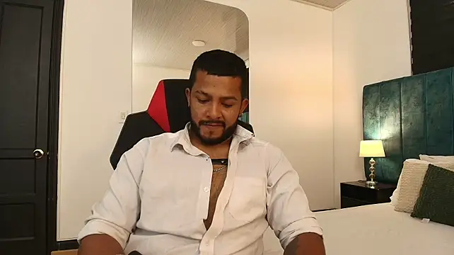Bruno_Silva_ – Live XXX-chat